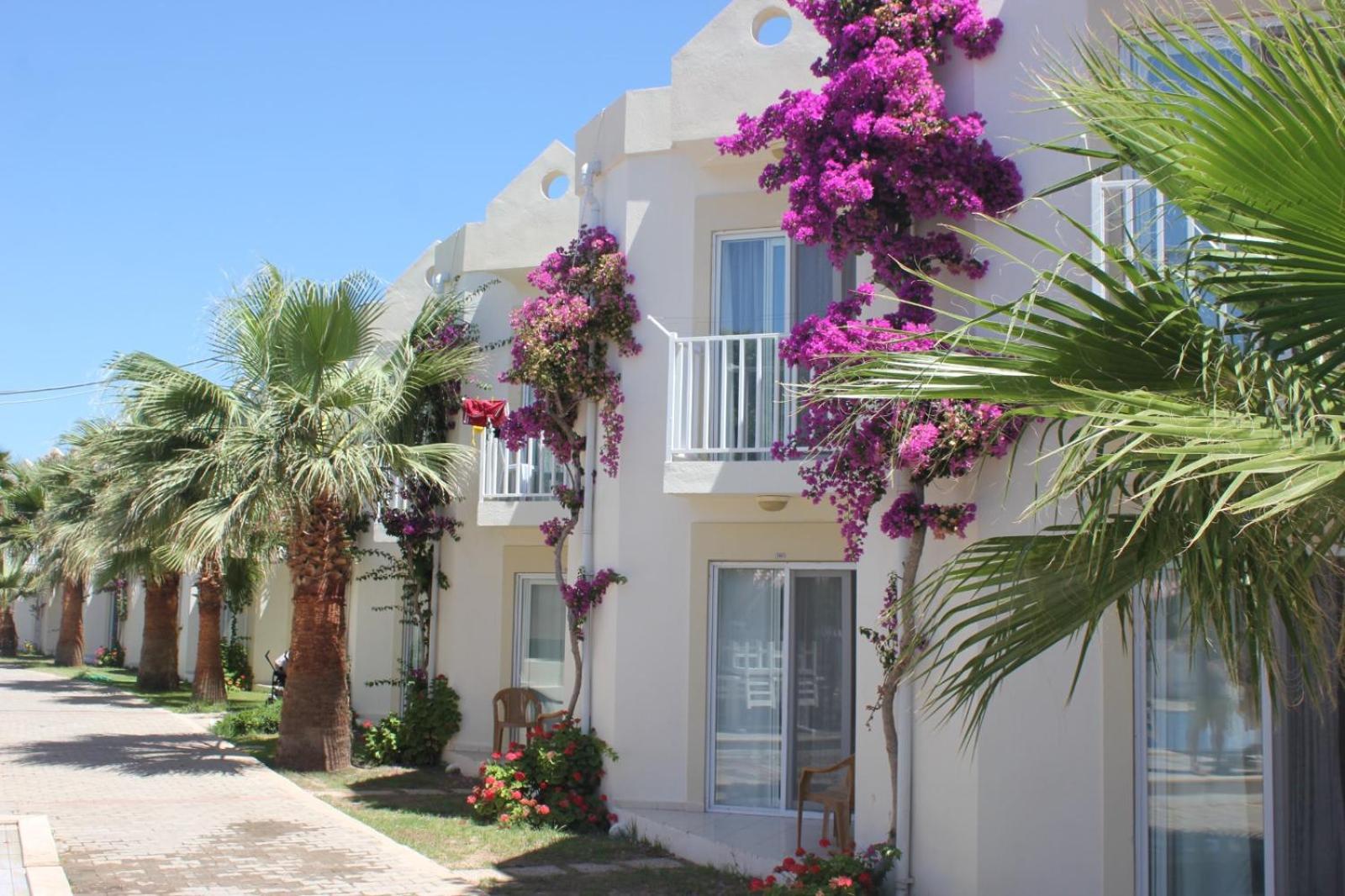 Viras Hotel Ortakent Esterno foto