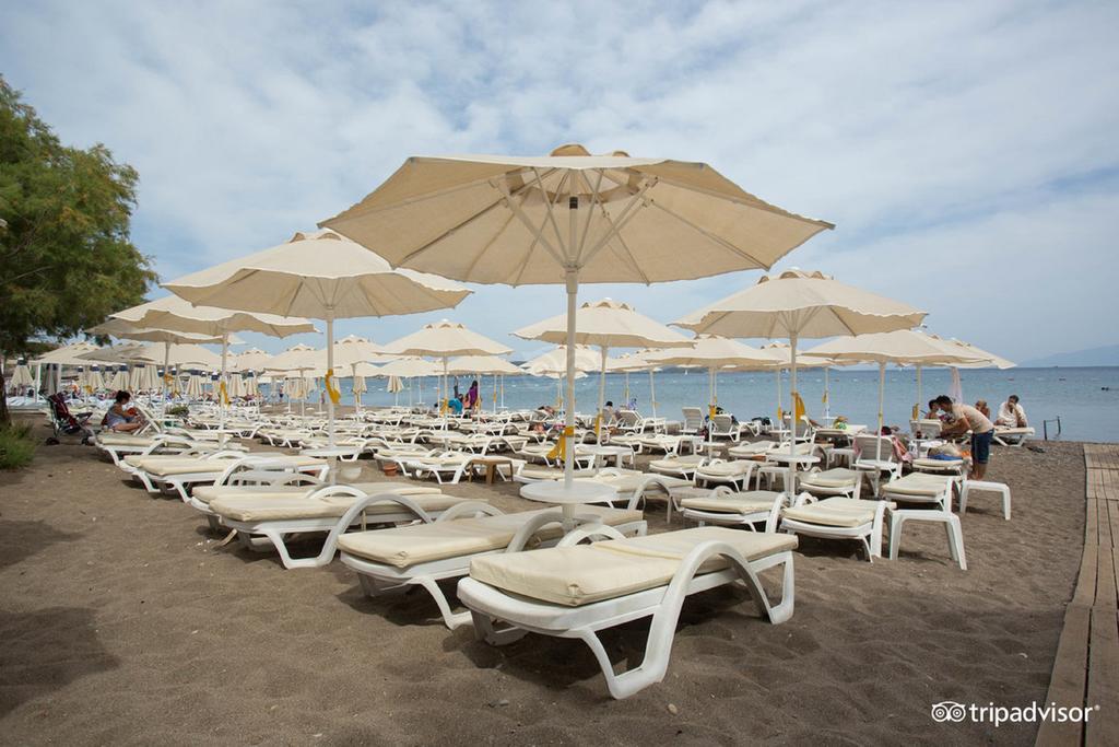 Viras Hotel Ortakent Esterno foto